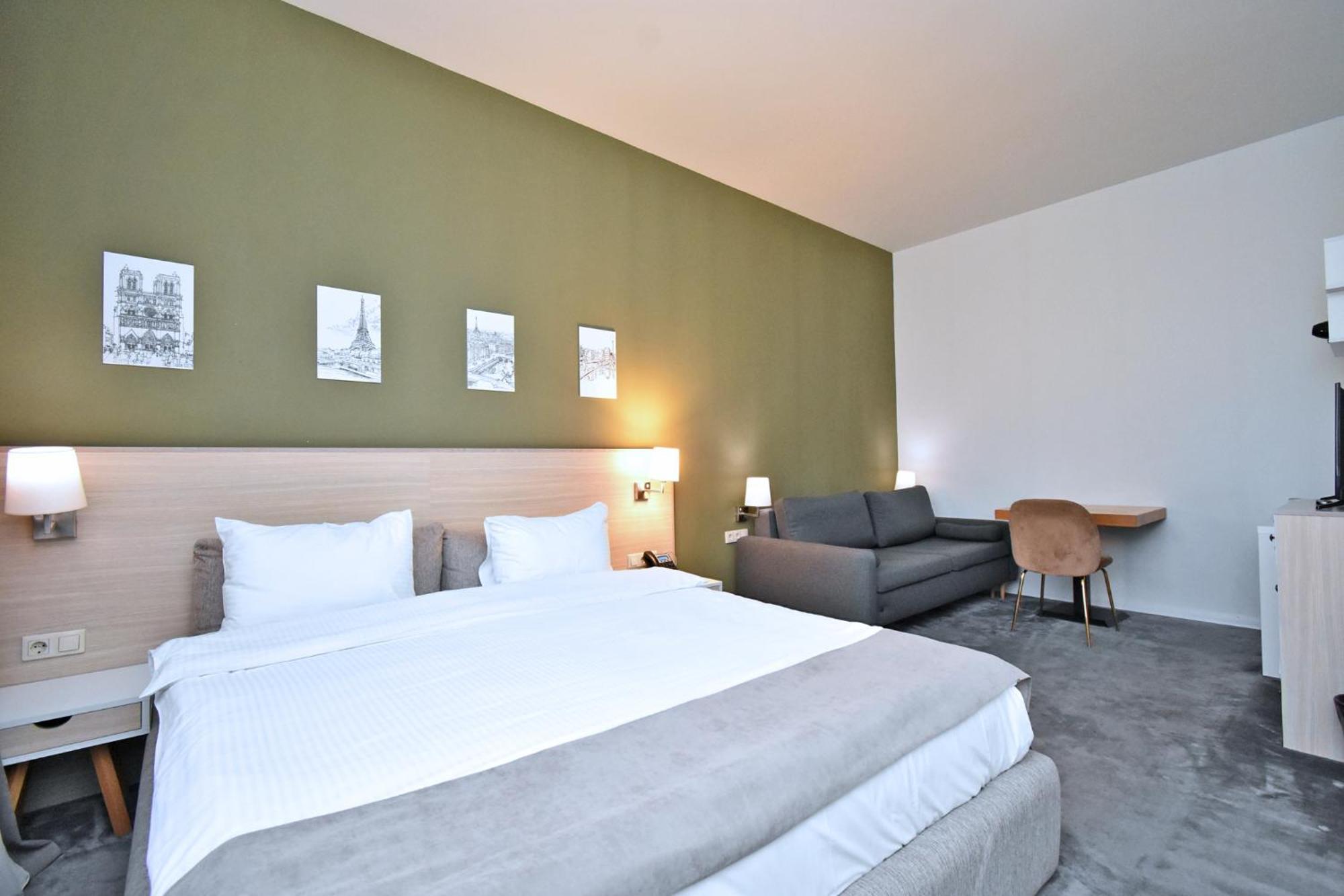 In City Hotel Yerevan Ngoại thất bức ảnh