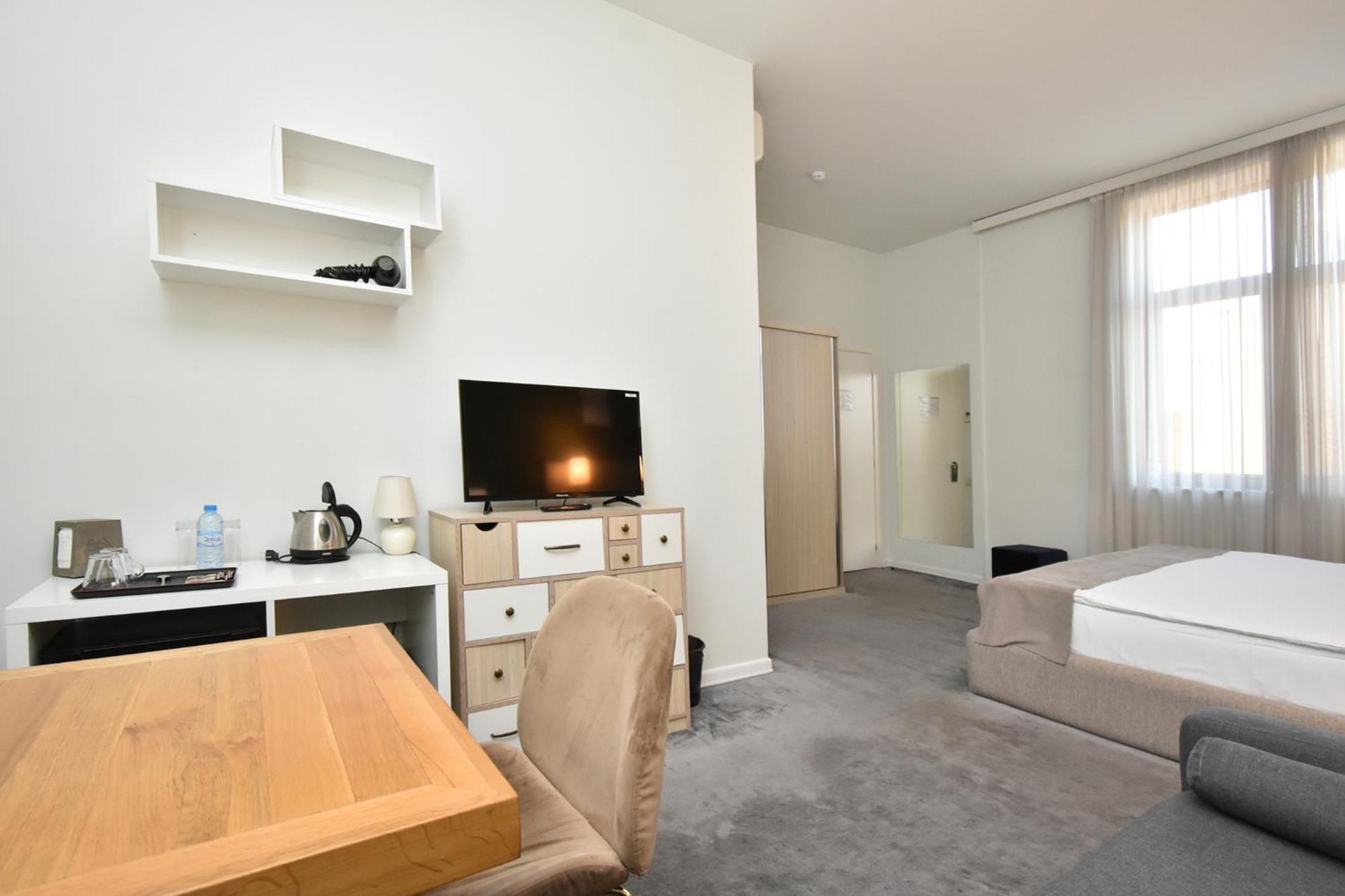 In City Hotel Yerevan Ngoại thất bức ảnh