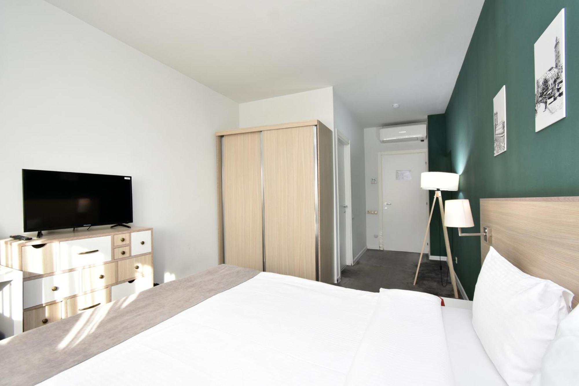 In City Hotel Yerevan Ngoại thất bức ảnh
