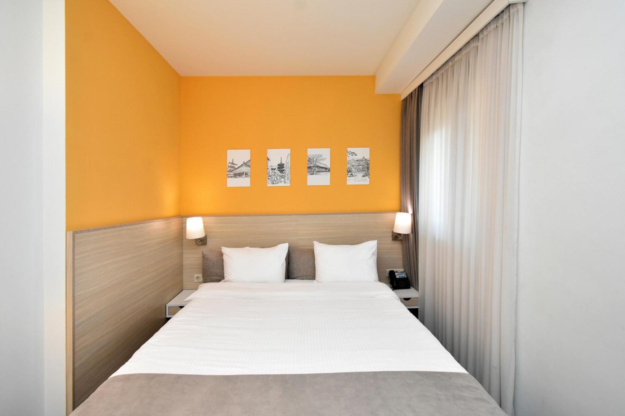In City Hotel Yerevan Ngoại thất bức ảnh
